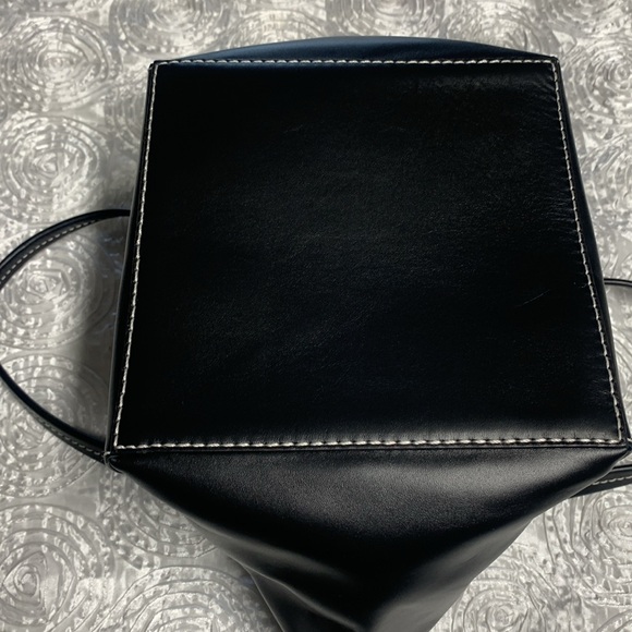 By Far (Bar Box Leather Tote Bag) - Picture 6 of 16